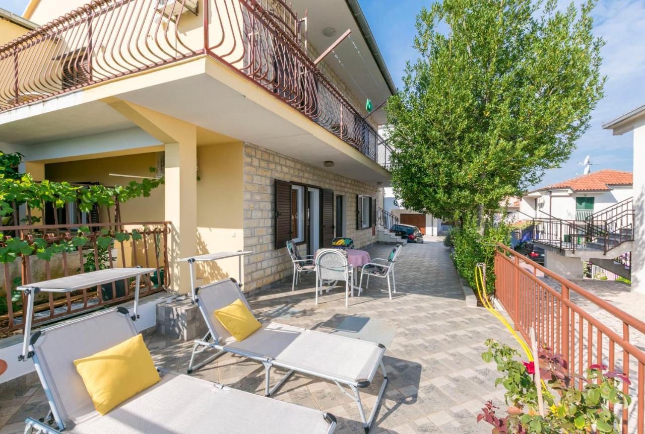 Apartment Moric Trogir Bagian luar foto
